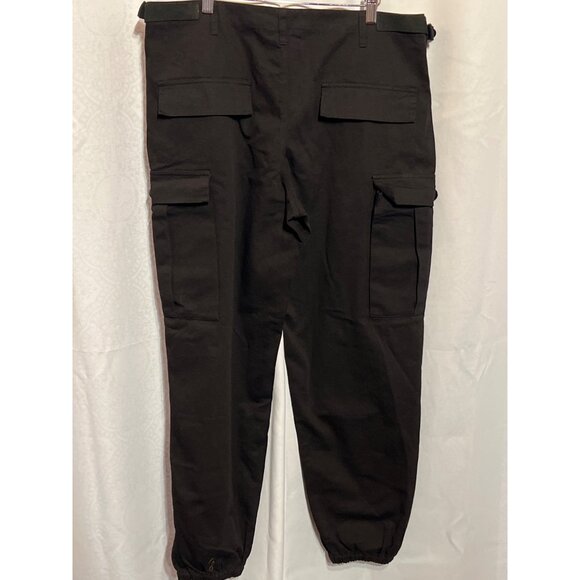 NWT Better Be Black Cargo Pants Size L - Picture 3 of 11